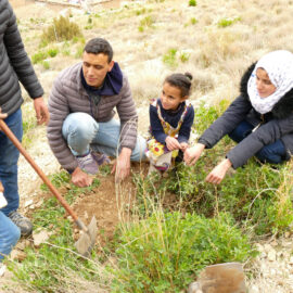 Gartenarbeit ecole vivante (c) Weltweitwandern Wirkt!